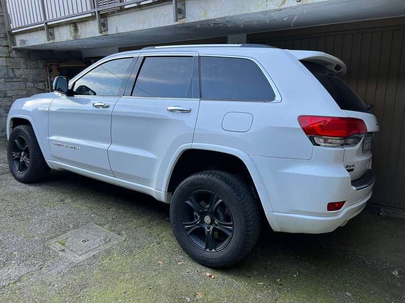 Usato 2016 Jeep Grand Cherokee 3.0 Diesel 250 CV (26.000 €)