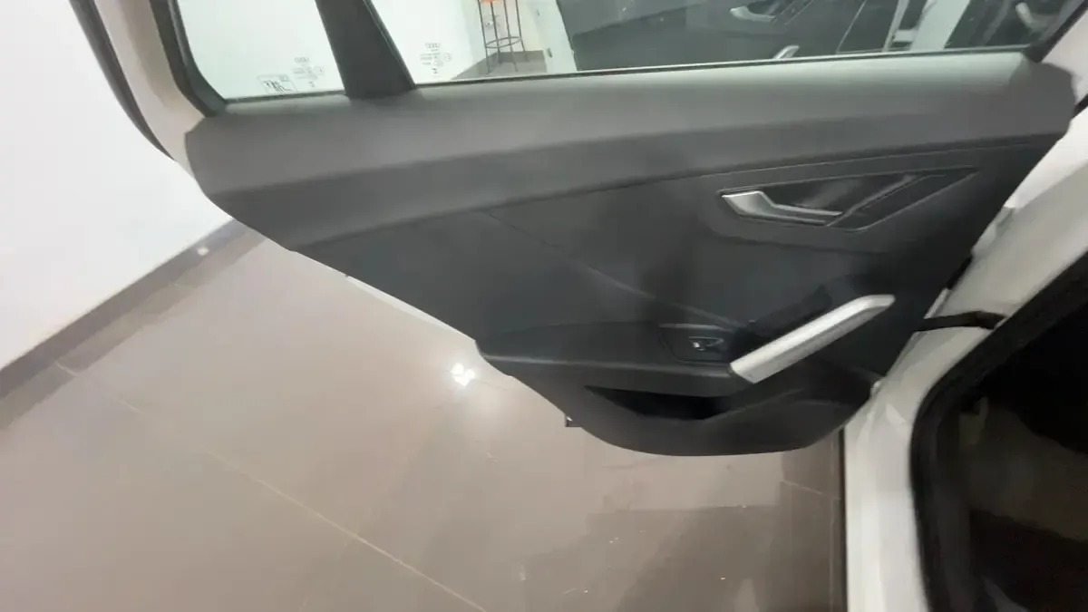 Usata Audi Q2 Advanced Plus 150 CV (110 kW) 2023 Bianco SUV