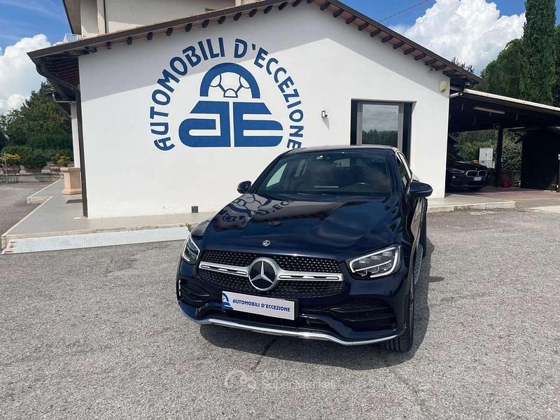 Usado Mercedes GLC450 Premium 194 CV (142 kW) 2022 Azul Coupe
