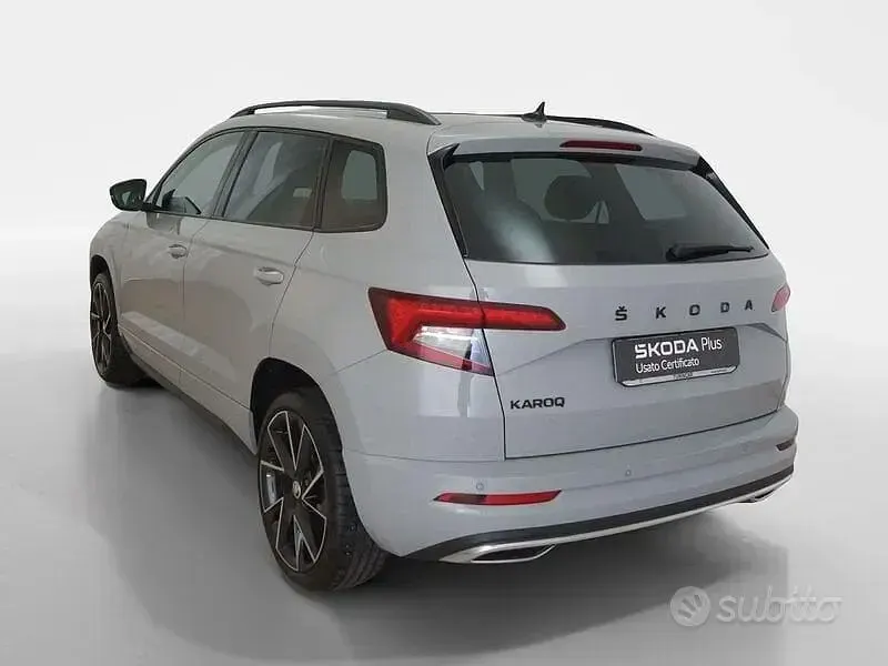 Usata Skoda Karoq SportLine 150 CV (110 kW) 2021 Grigio SUV