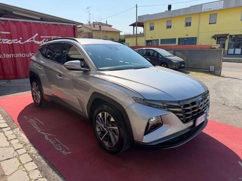Usata Hyundai Tucson 150 CV (110 kW) 2023 Argento SUV