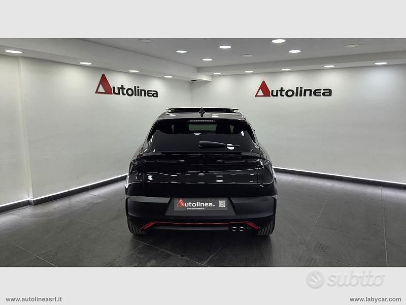 Nuova Alfa Romeo GT Junior Edizione Speciale 145 CV (106 kW) 2025 Nero SUV
