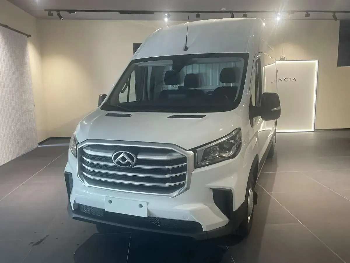 Nuova Maxus V90 150 CV (110 kW) 2026 Bianco Furgone
