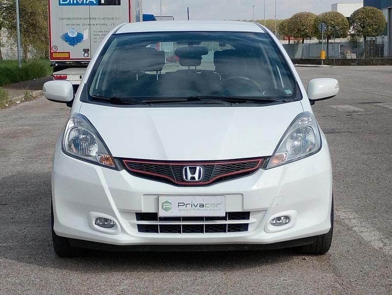 Usata Honda Jazz SI 99 CV (72 kW) 2014 Bianco Utilitaria