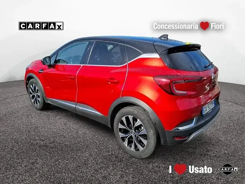 Usata Renault Captur Techno 143 CV (105 kW) 2023 Rosso SUV