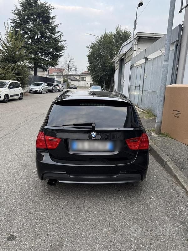 Usata BMW 320 M Sport 2011 Nero Station wagon