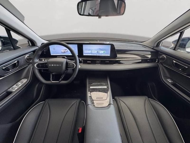 Nuova Omoda 5 224 CV (164 kW) 2026 Khaki white & carbon crystal black roof SUV