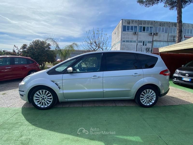 Usata Ford S-MAX S 140 CV (102 kW) 2014 Argento Monovolume