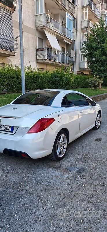 Usata Peugeot 308 2010 Bianco Coupé