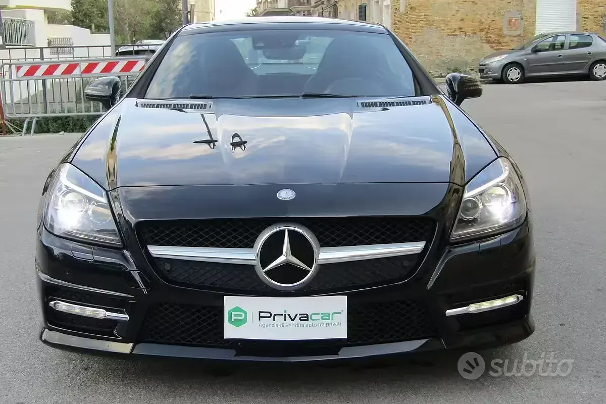 Occasion Mercedes SLK250 Premium 204 ch (150 kW) 2013 Noir Cabriolet