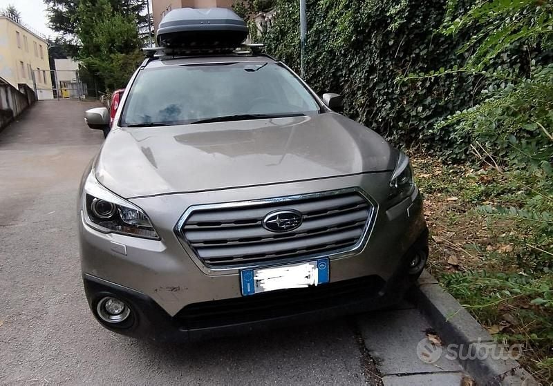 Usata 2015 Subaru Outback Station wagon | 8500 € (Super prezzo) - Immagine 1/4