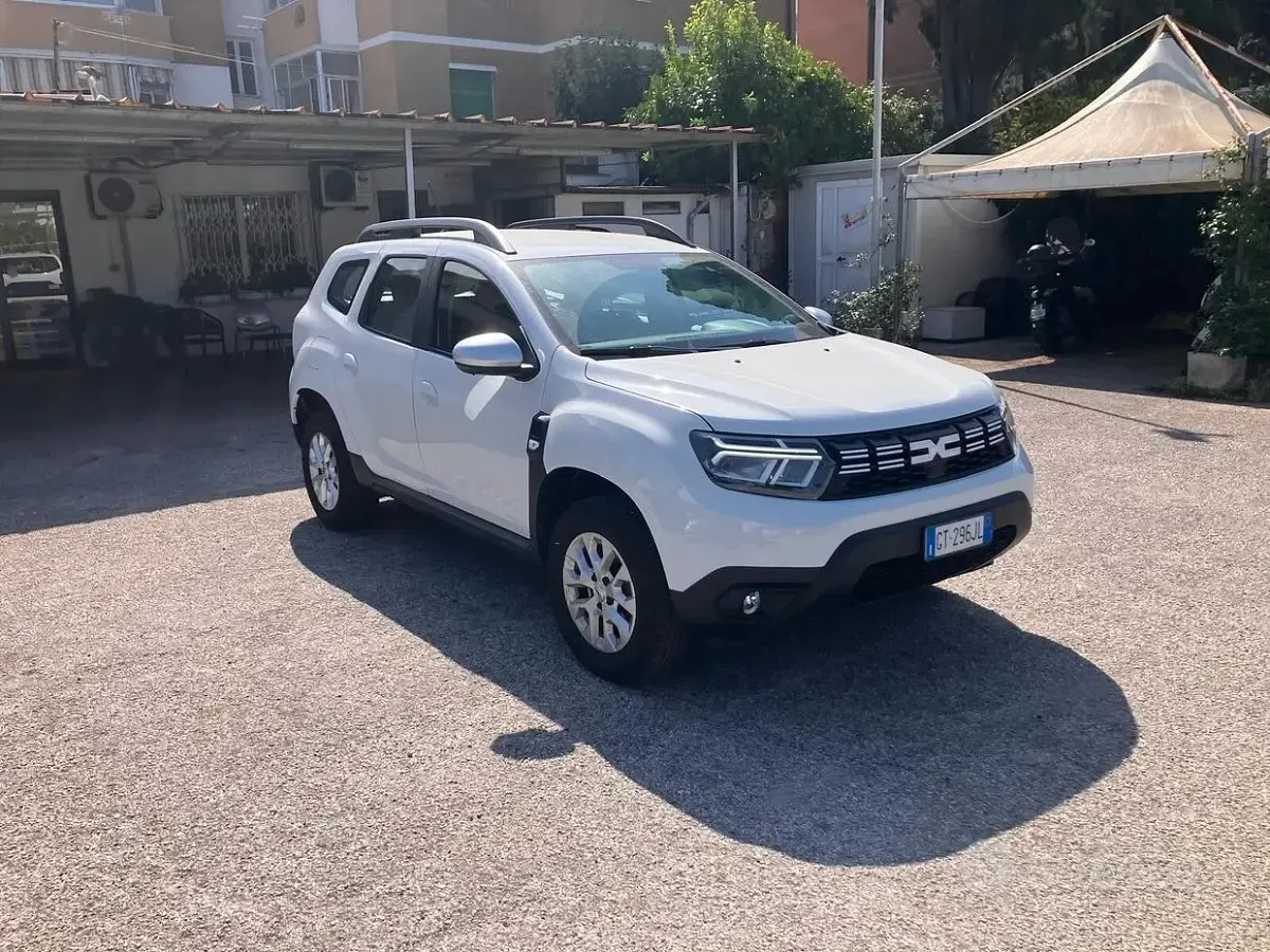 Usata Dacia Duster Expression 91 CV (66 kW) 2024 Bianco SUV