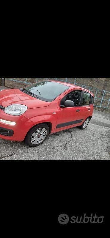 Usata Fiat Panda 80 CV (58 kW) 2017 Rosso Berlina