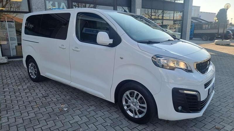 Usata Peugeot Traveller 150 CV (110 kW) 2017 Bianco Monovolume