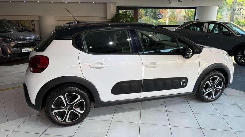 Usata Citroën C3 PureTech 82 CV (60 kW) 2018 Black & white Utilitaria