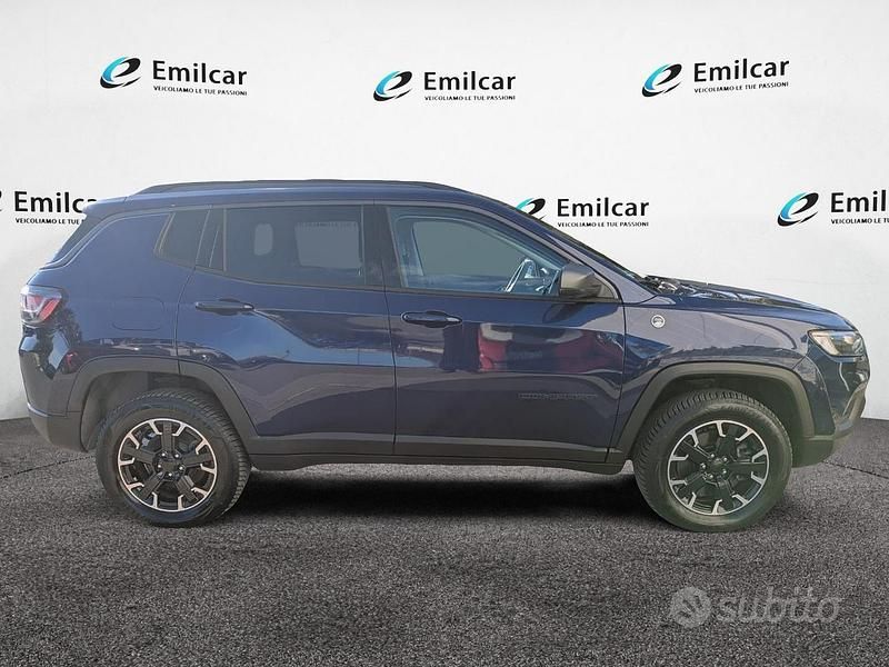 Usata Jeep Compass Trailhawk 179 CV (131 kW) 2021 Blu SUV