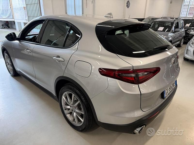 Usata Alfa Romeo Stelvio Executive 190 CV (139 kW) 2020 Grigio SUV