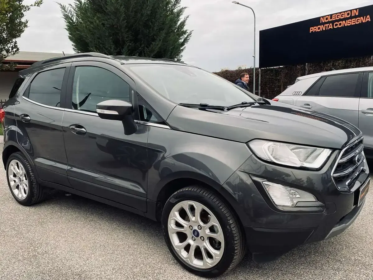 Usata Ford Ecosport Titanium 125 CV (91 kW) 2022 Grigio SUV