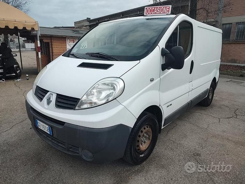 Usata Renault Trafic 115 CV (84 kW) 2013 Bianco Monovolume