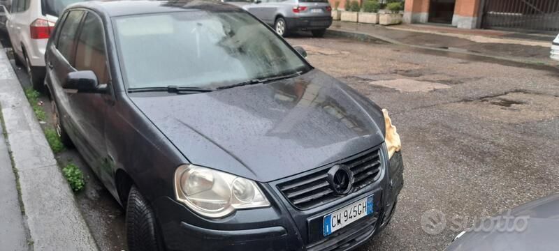 Usata VW Polo 2005 Blu Berlina