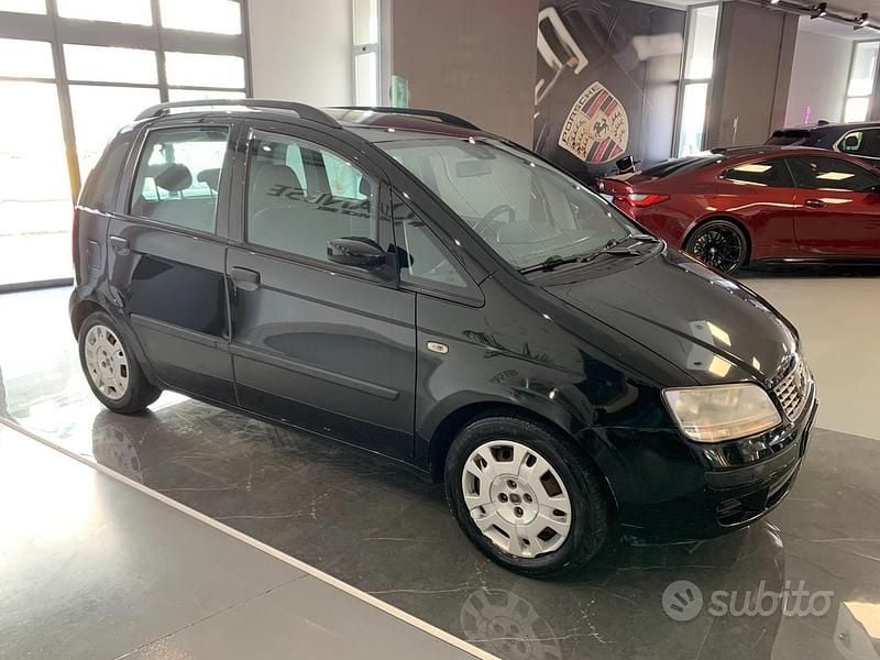 Usata Fiat Idea 77 CV (56 kW) 2009 Nero Monovolume