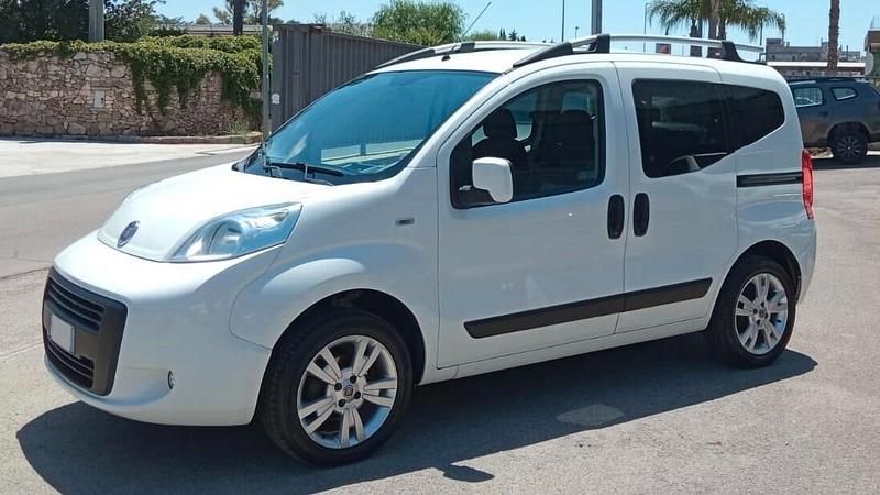 Usata Fiat Qubo Dynamic 77 CV (56 kW) 2014 Bianco Monovolume