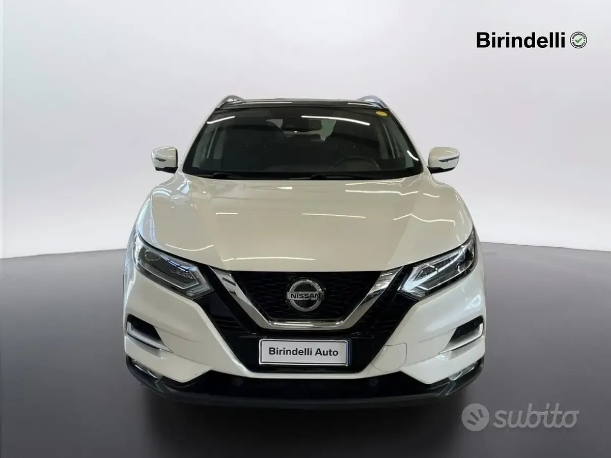 Usata Nissan Qashqai N-Connecta 140 CV (102 kW) 2019 Bianco SUV