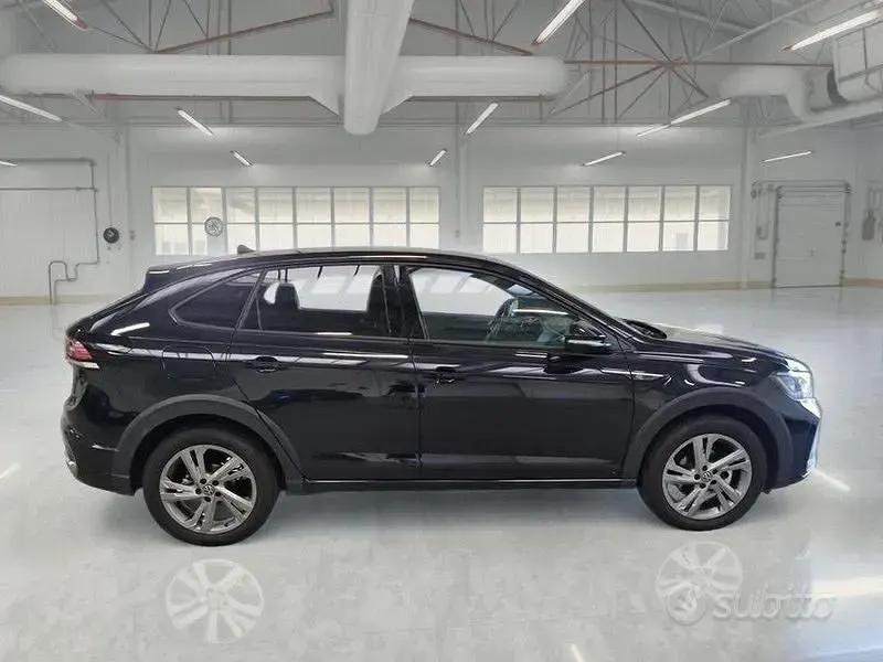 Usata VW Taigo R-line 110 CV (80 kW) 2022 Nero SUV