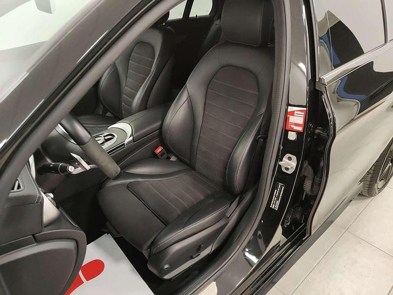 Usata Mercedes C220 AMG line 194 CV (142 kW) 2021 Nero Station wagon