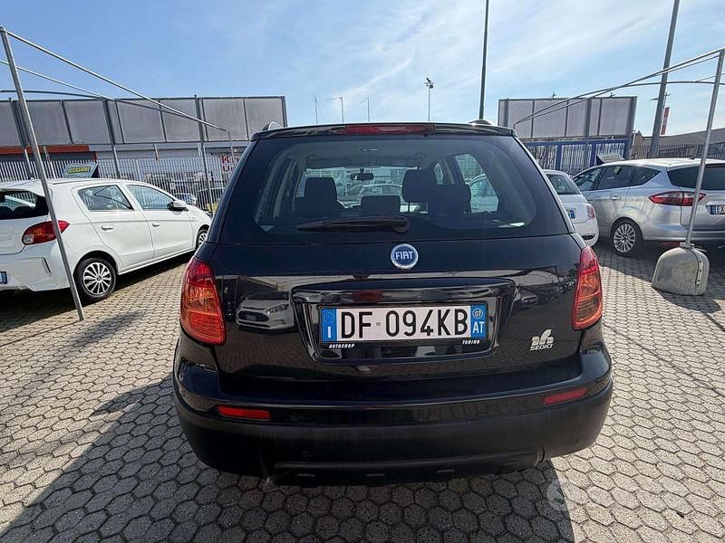 Usata Fiat Sedici Dynamic 120 CV (88 kW) 2007 Nero SUV