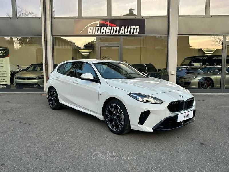 Usata BMW 120 M Sport 163 CV (119 kW) 2025 Bianco Utilitaria