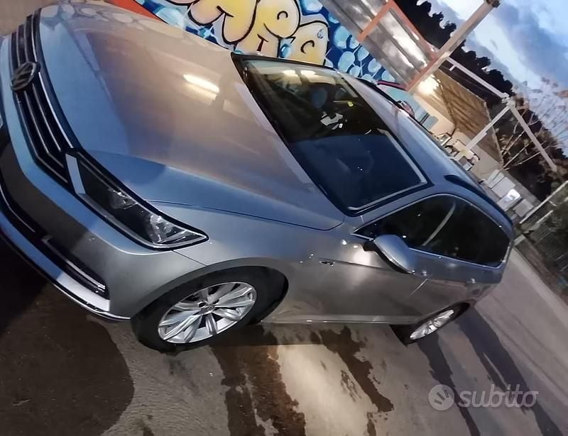 Usata VW Passat 120 CV (88 kW) 2015 Grigio Berlina