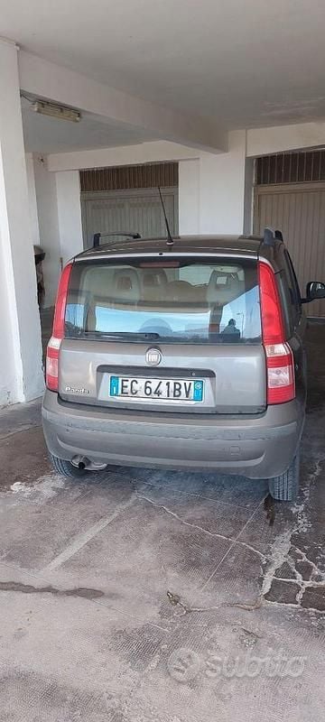 Usata Fiat Panda 70 CV (51 kW) 2010 Utilitaria