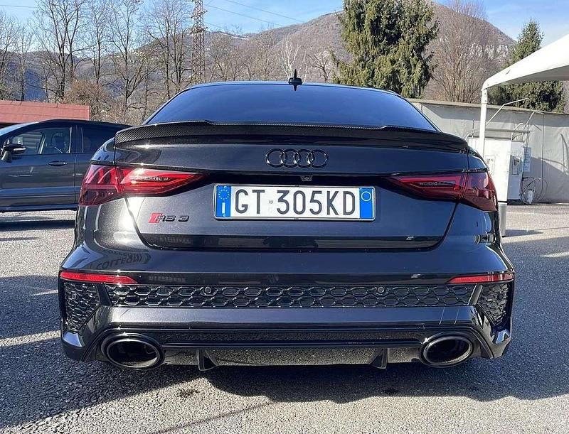 Usata Audi RS3 Ambiente 400 CV (294 kW) 2024 Nero Berlina