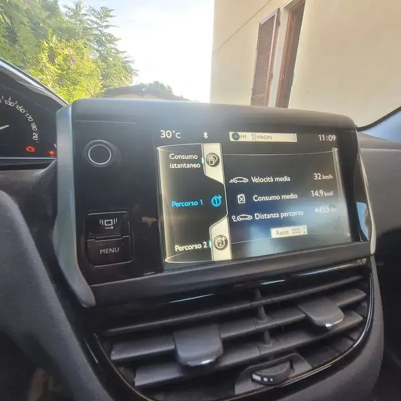 Usata Peugeot 208 Allure 95 CV (69 kW) 2014 Utilitaria