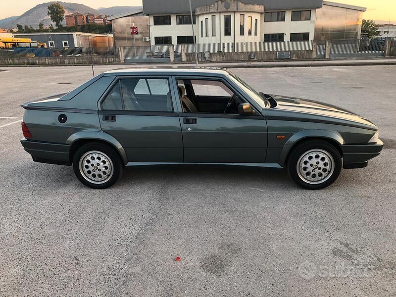 Usato 1990 Alfa Romeo 75 1.6 LPG_Hybrid 105 CV (6.500 €)