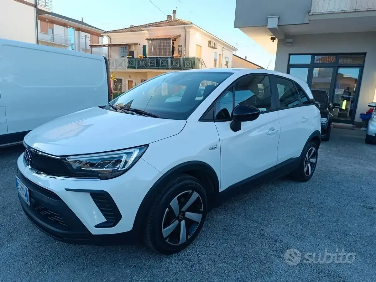 Usata Opel Crossland Edition 83 CV (61 kW) 2022 Bianco SUV