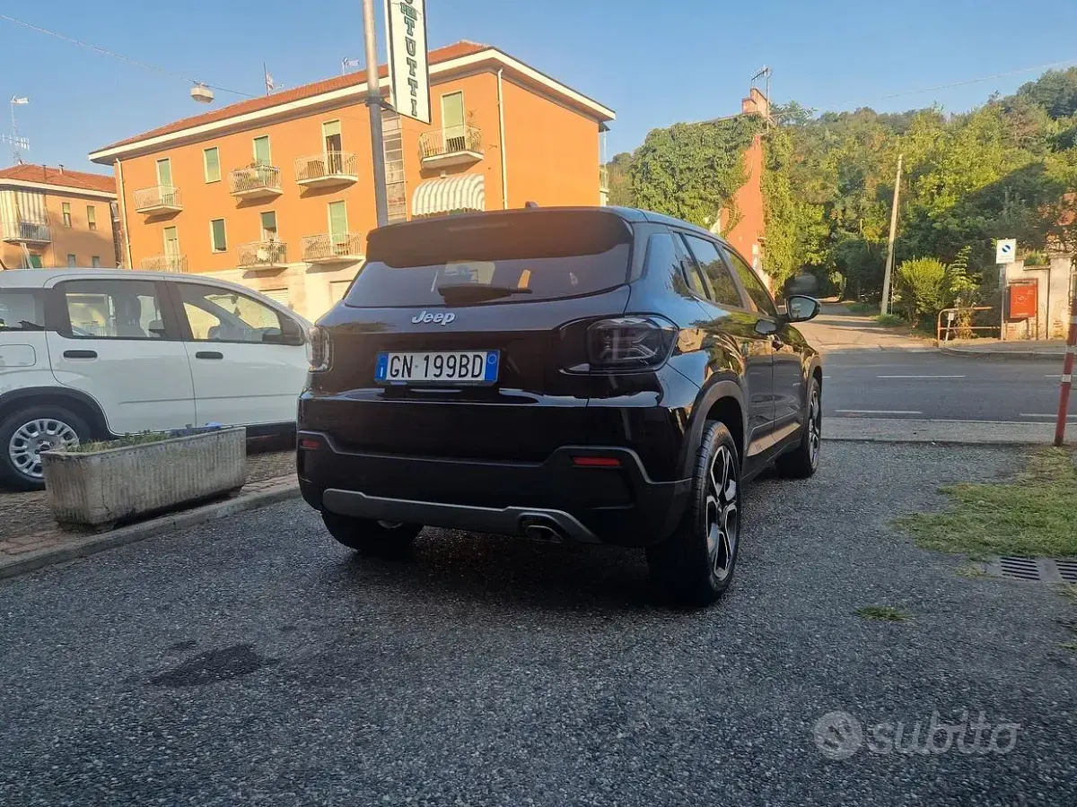 Usata Jeep Avenger 101 CV (74 kW) 2023 Nero SUV