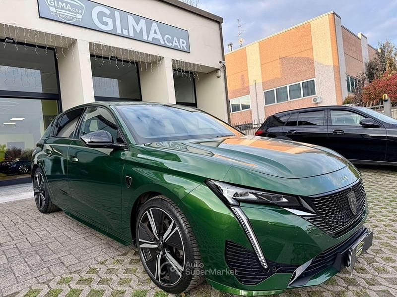 Usata Peugeot 308 GT 131 CV (96 kW) 2022 Verde Berlina