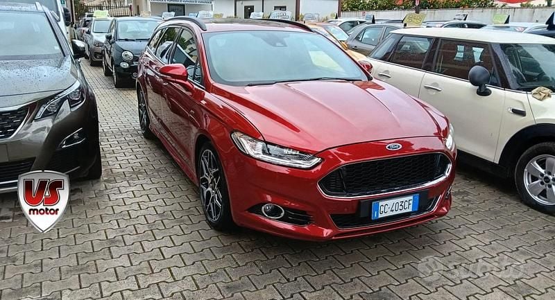 Usata Ford Mondeo ST-Line 190 CV (139 kW) 2020 Rosso Station wagon