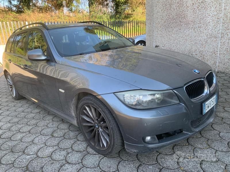 Usata BMW 320 176 CV (129 kW) 2009 Grigio Station wagon