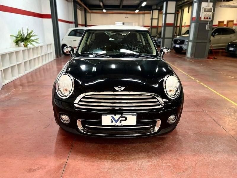 Usata Mini Cooper 122 CV (89 kW) 2010 Nero Utilitaria