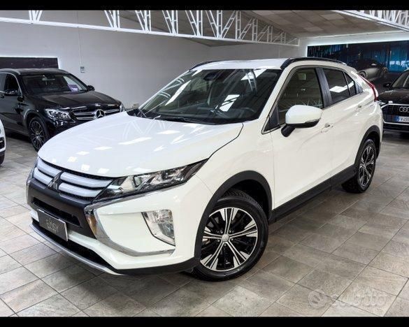 Usata Mitsubishi Eclipse Cross Invite 163 CV (119 kW) 2018 Bianco SUV