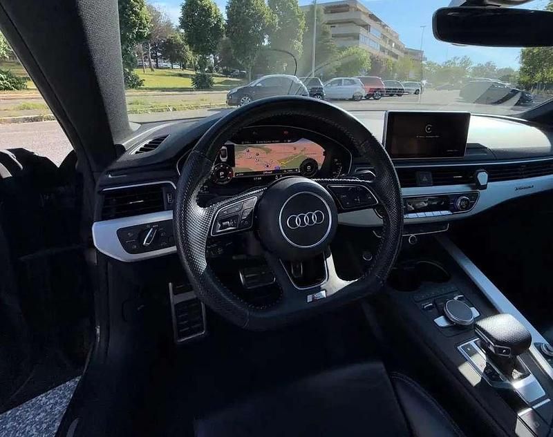 Usata Audi Sport Quattro Business 190 CV (139 kW) 2019 Coupé