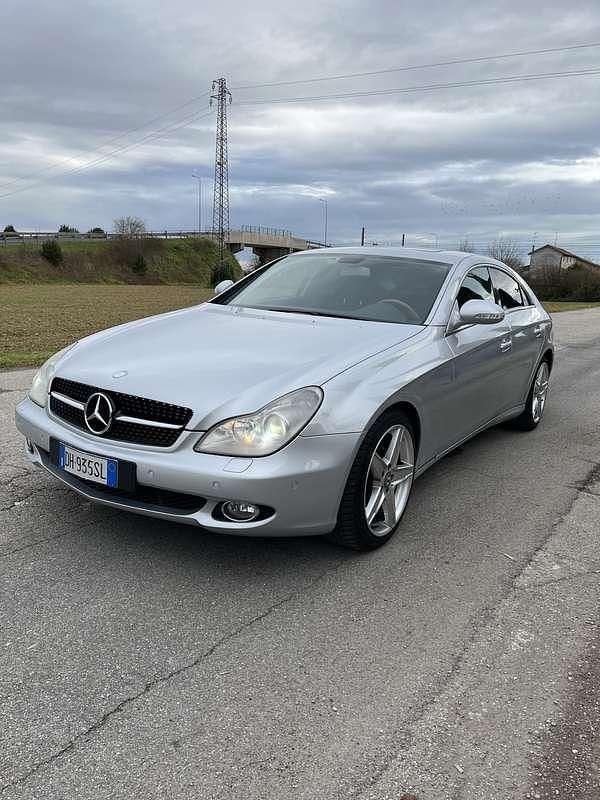 Usata Mercedes CLS320 224 CV (164 kW) 2006 Berlina