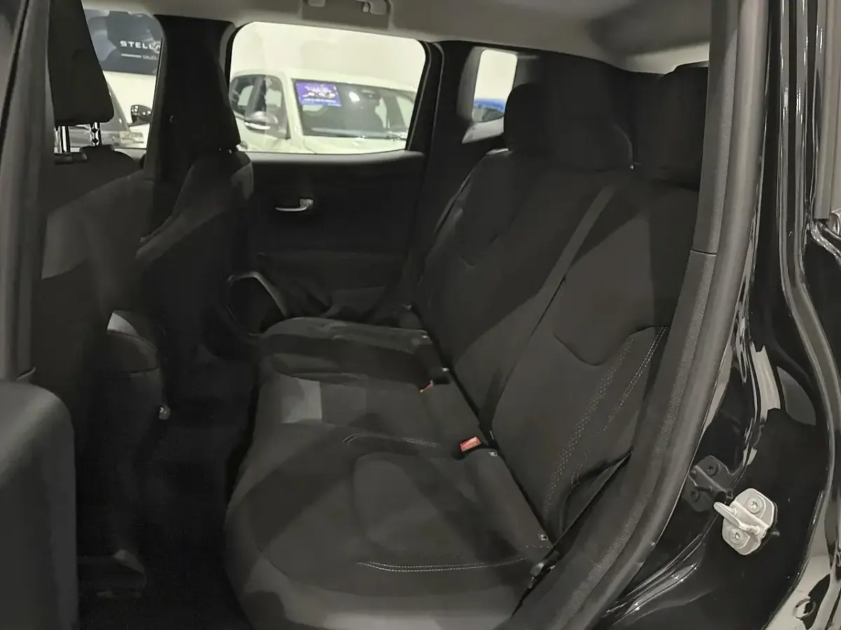 Usata Jeep Renegade Limited 120 CV (88 kW) 2019 Nero SUV