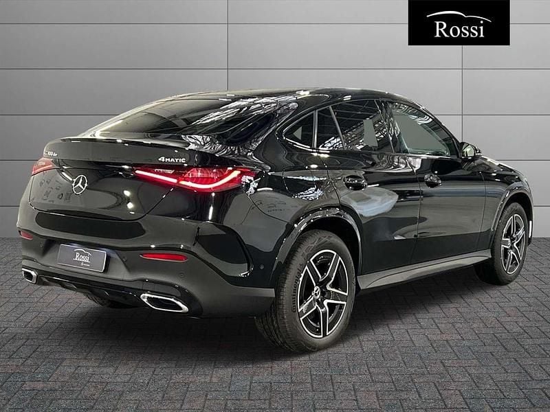 Nuova Mercedes GLC300 197 CV (144 kW) 2026 Nero Coupé