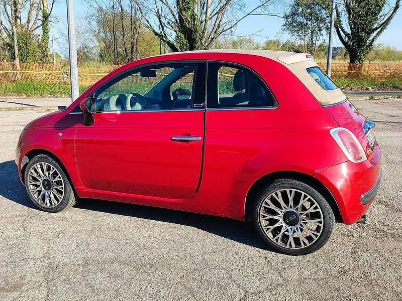 Usata Fiat 500C Lounge 69 CV (50 kW) 2009 Rosso Cabrio