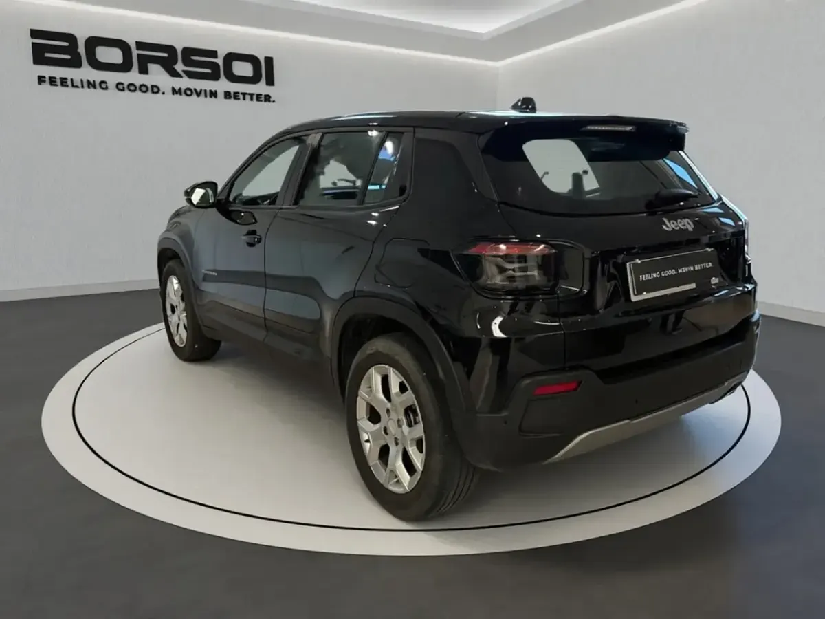 Usata Jeep Avenger Altitude 101 CV (74 kW) 2023 Nero metallizzato SUV