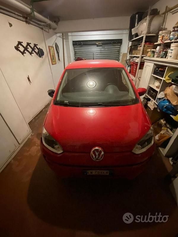 Usata VW up! 75 CV (55 kW) 2014 Rosso Utilitaria